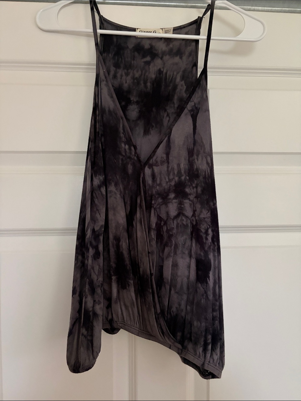 Black Gray Tie-Dye Cross-Front Tank Top